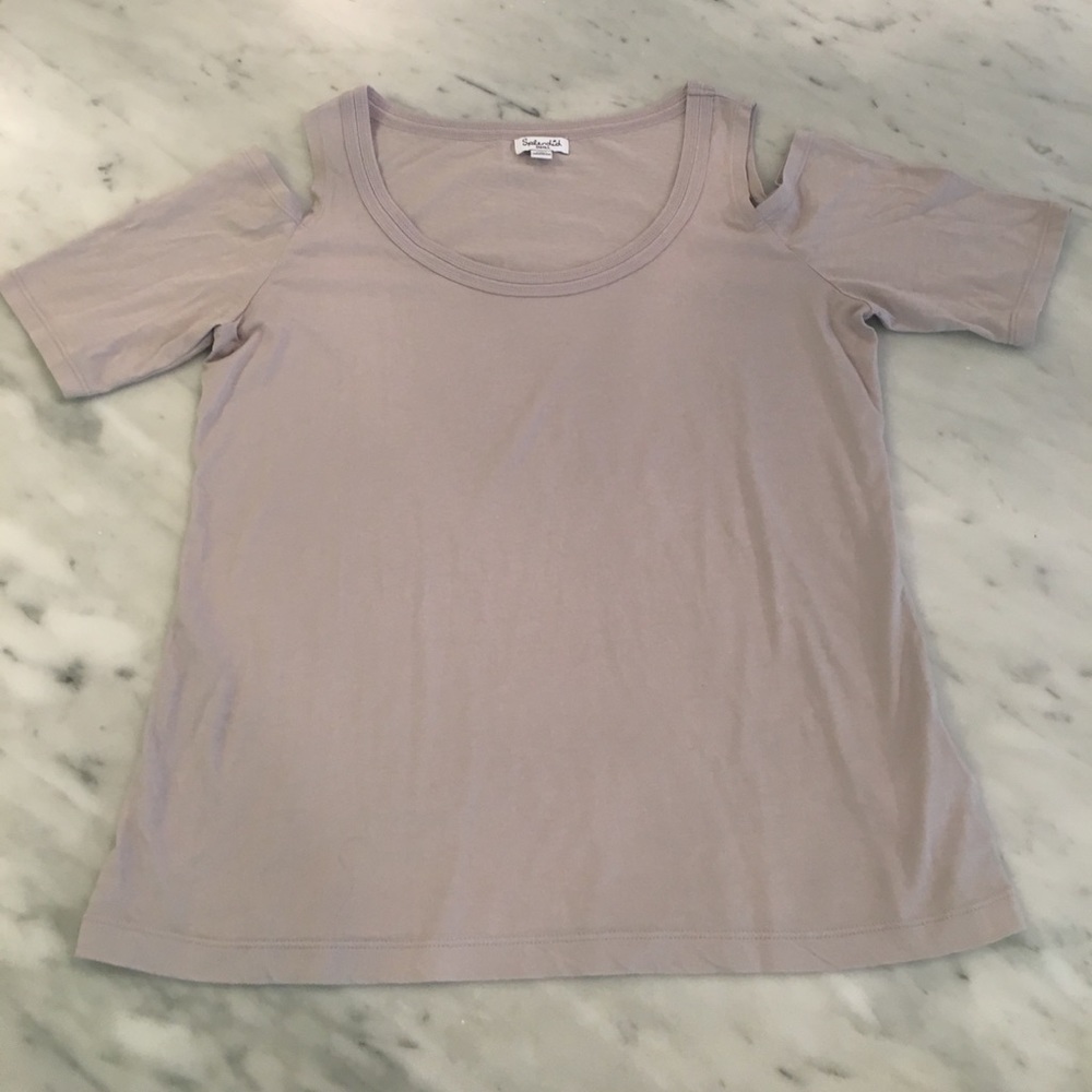 Splendid cold shoulder T shirt